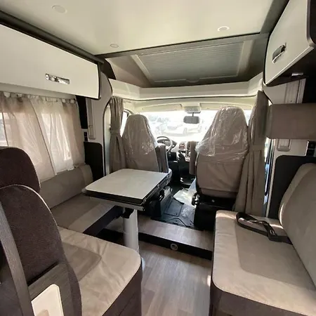 Magnifica Autocaravana Adria Matrix Axess 670sl * Granada