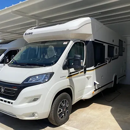 Magnifica Autocaravana Adria Matrix Axess 670sl Grenada