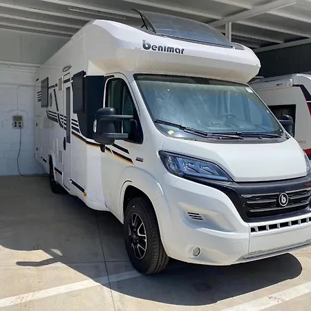 Kemping Magnifica Autocaravana Adria Matrix Axess 670sl *